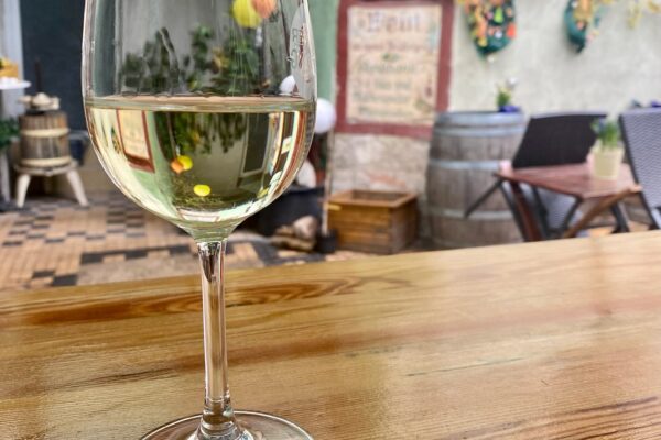 RUDESHEIM - Glass of Riesling (KK image, OK for internet use)
